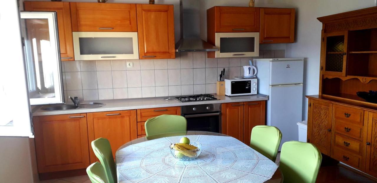 Ferienwohnung Mateo Dugi Rat Exterior foto