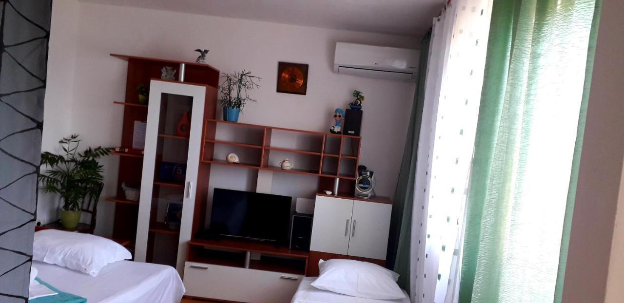 Ferienwohnung Mateo Dugi Rat Exterior foto